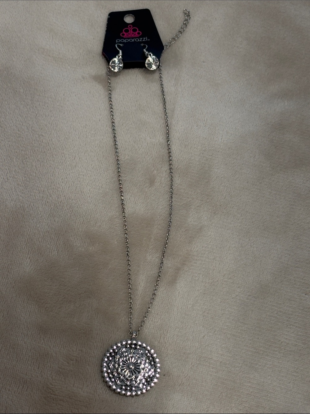 paparazzi Silver Beaded Floral Medallion Necklace with Matching Drops